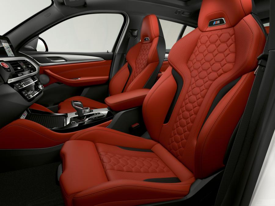 Интерьер BMW X4 M (F98) 2019 года  (WW) (фото 4 из 6)